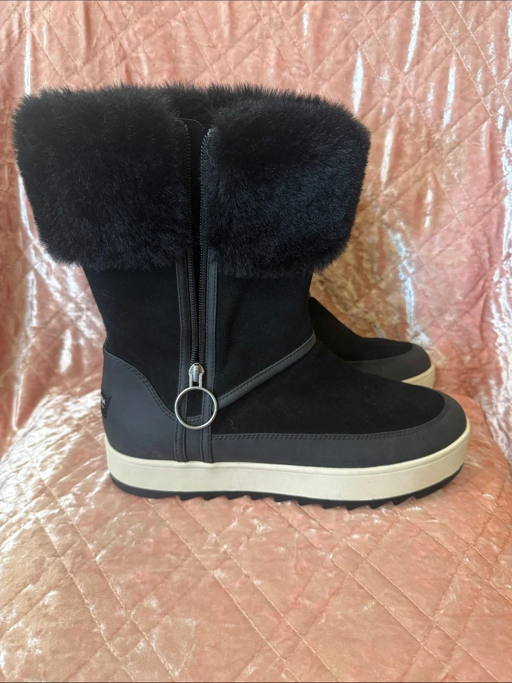 Koolaburra Black Fur-Trim Platform Winter Boots